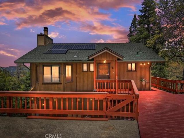 House for sale in Cedarpines Park, California