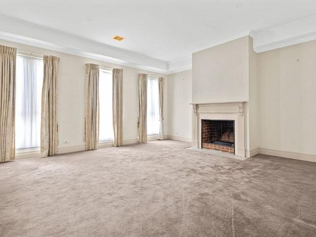 Townhouse for rent in Camerons Creek, Victoria
