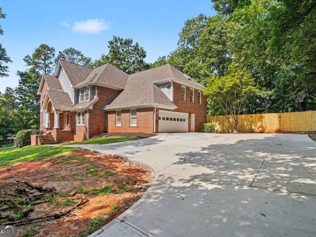 House for sale in Conyers, Georgia
