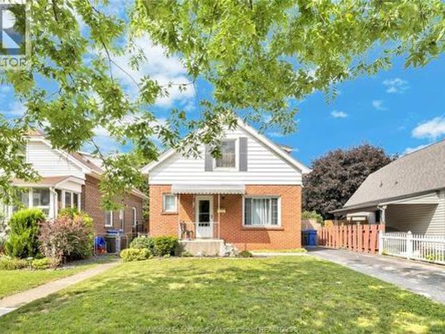House for sale in South Walkerville, Windsor