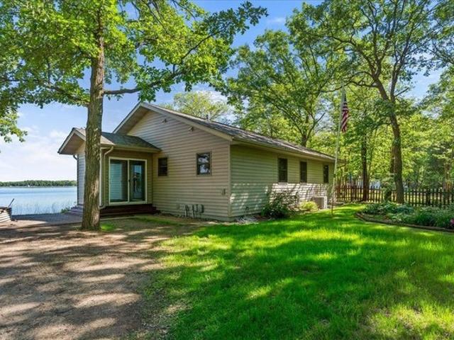 House for sale in Hubbard, Minnesota