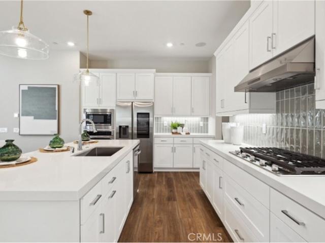 Condo for sale in Copper Hill, Santa Clarita