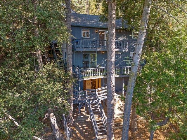 House for sale in Cedarpines Park, California