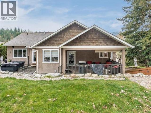 House for sale in Trail, British Columbia