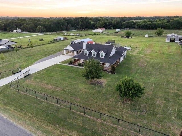 House for sale in Farmersville, Texas