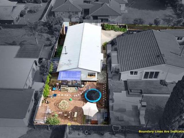 House for sale in Papakura