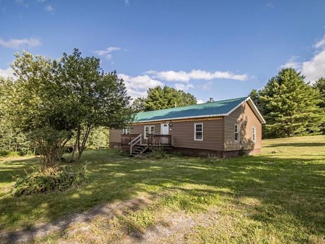 House for sale in Eaton, New York