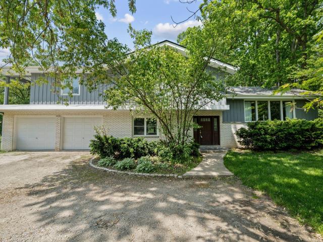 House for sale in Wauwatosa House for sale in Wauwatosa
