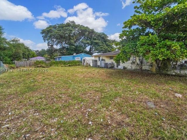 Land for sale in Liberty Square, Miami