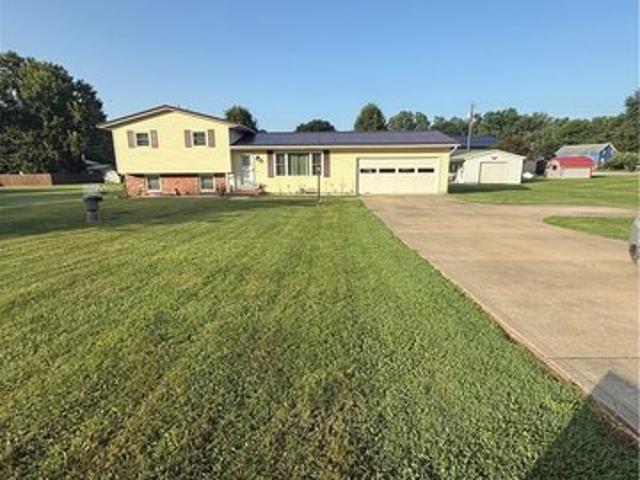 House for sale in Coshocton, Ohio