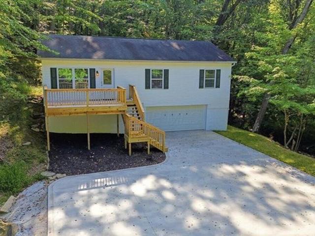 House for sale in Howard, Knox County