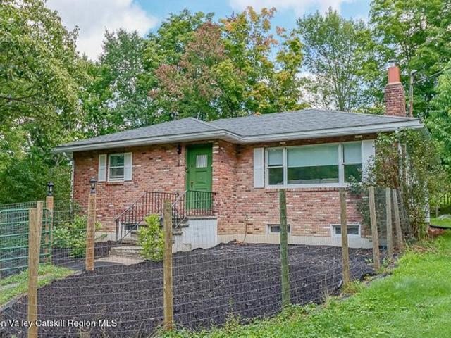 House for sale in Chatham, New York