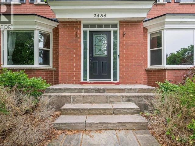 Apartment for rent in Oakville, Golden Horseshoe