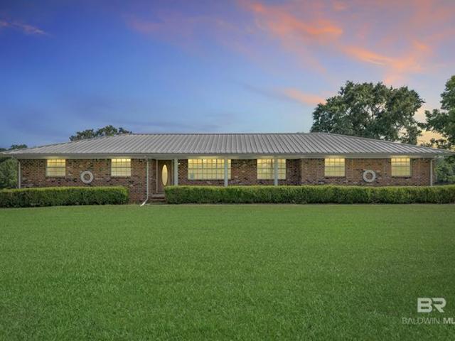 House for sale in Robertsdale, Alabama