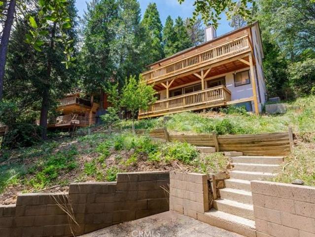 House for sale in Cedarpines Park, California
