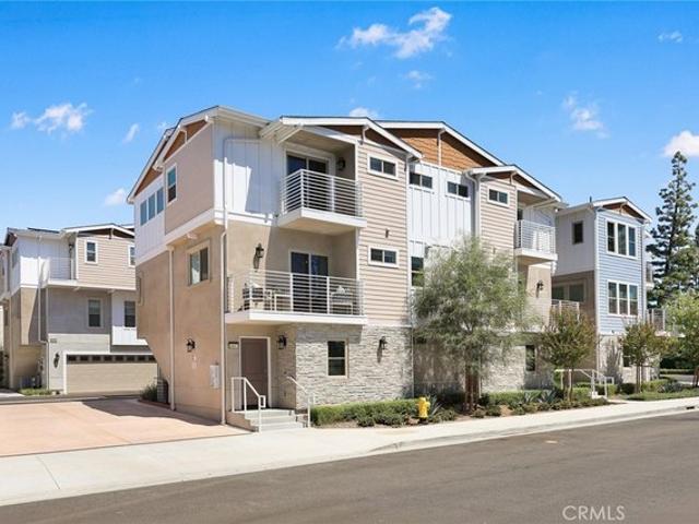 Townhouse for sale in La Verne, Los Angeles County