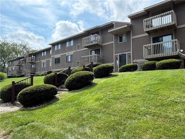 Condo for sale in Bridgeville, Pennsylvania