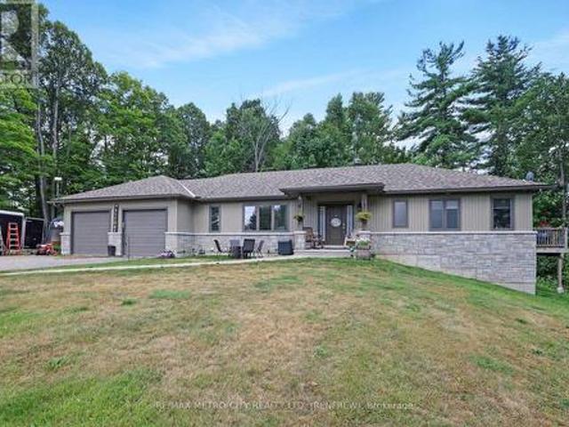 House for sale in Renfrew, Ontario