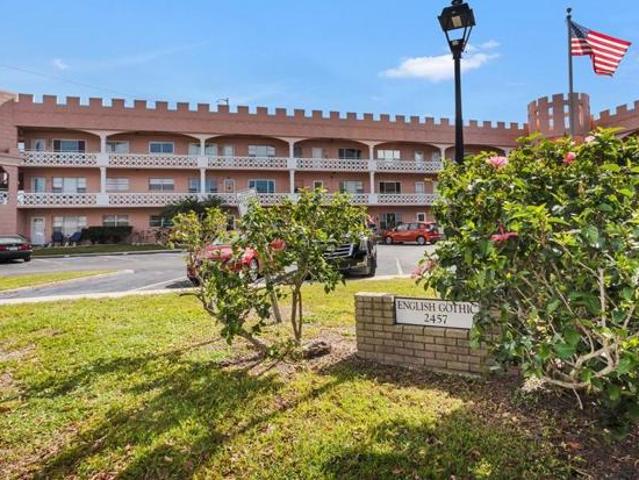 Condo for sale in Clearwater, Florida