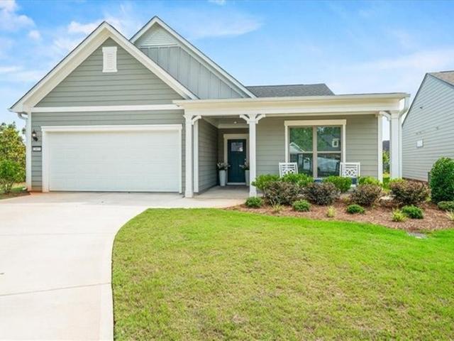 House for sale in Hoschton, Georgia