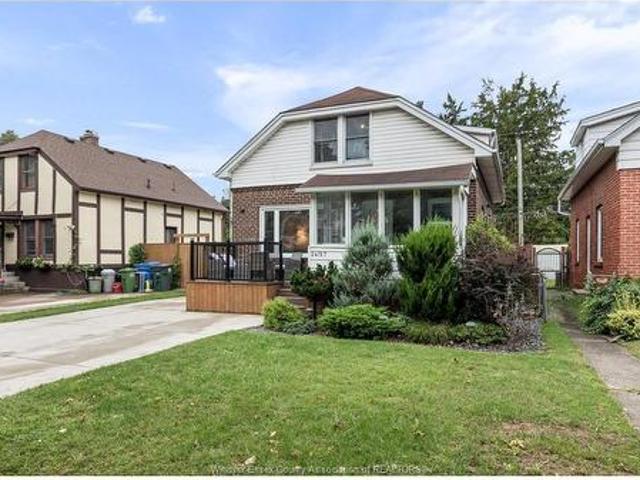 House for sale in South Walkerville, Windsor
