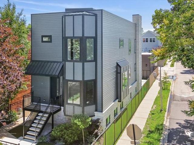 House for sale in Chicago Park, Illinois