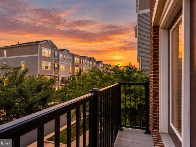 Condo for sale in Stone Ridge, Loudoun County