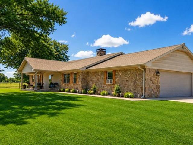 House for sale in Carter, Oklahoma