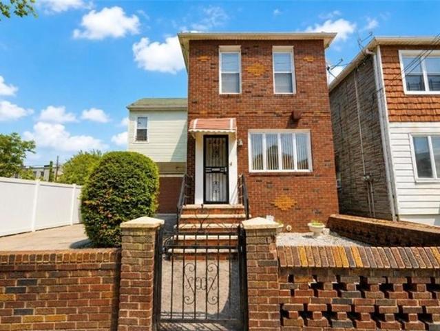House for sale in Arverne, New York