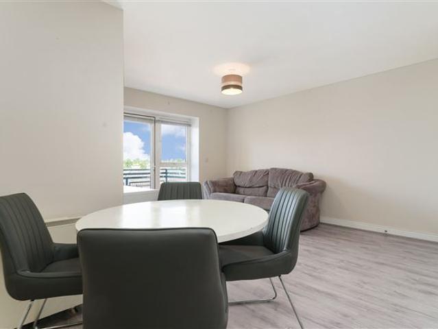 Apartment for sale in Clondalkin, North Tipperary