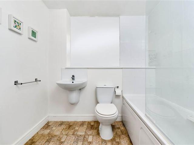 Apartment for sale in Bluebell, North Tipperary