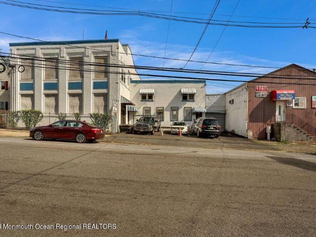 Commercial for sale in Newark, New Jersey