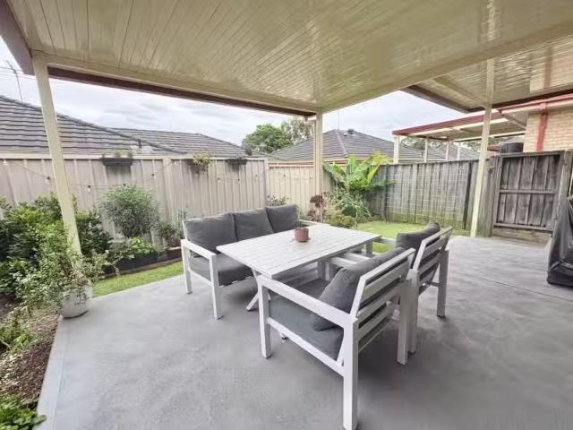 Condo for rent in Sydney, New South Wales