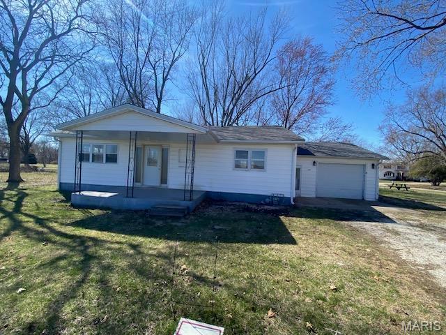 House for sale in Coalton, Illinois