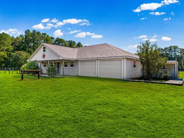House for sale in Livingston, Polk County