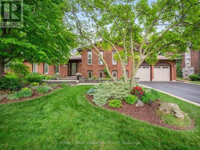 House for sale in Ancaster, Ontario