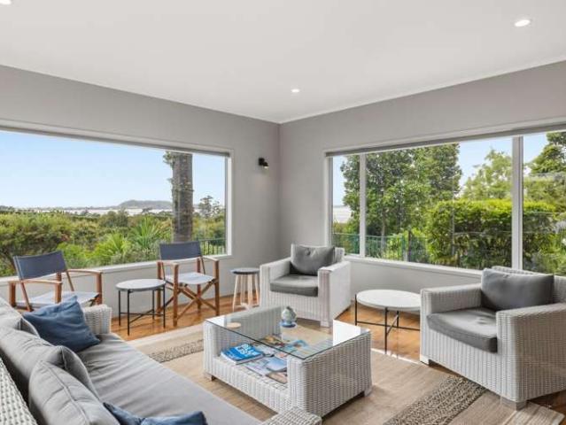 Property for sale in Athenree, Bay Of Plenty