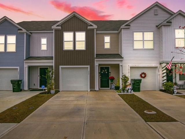 Townhouse for sale in Moncks Corner, Berkeley County