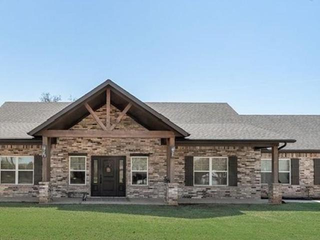House for sale in Wise, Texas
