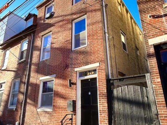 House for sale in Philadelphia, Pennsylvania
