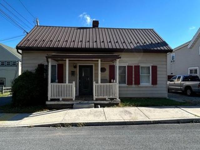 House for sale in Chambersburg, Pennsylvania