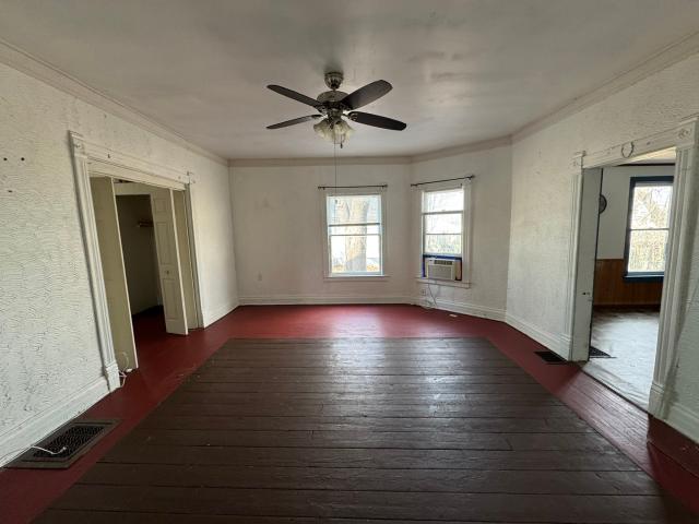 House for sale in Ford, Illinois