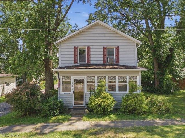 House for sale in Shreve, Ohio