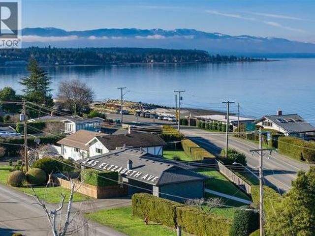 House for sale in Qualicum Beach, British Columbia