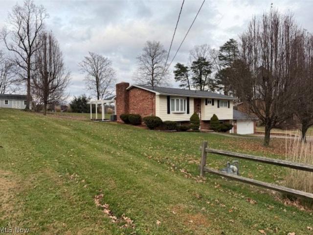House for sale in Williamstown, West Virginia