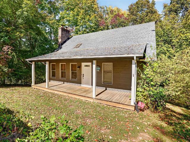 House for sale in Scottsville, Allen County
