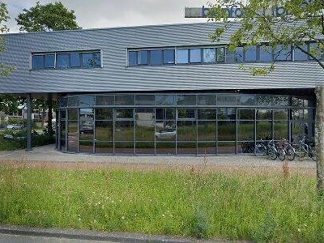 Bedrijfspand te huur in Oostpoort, Haarlem