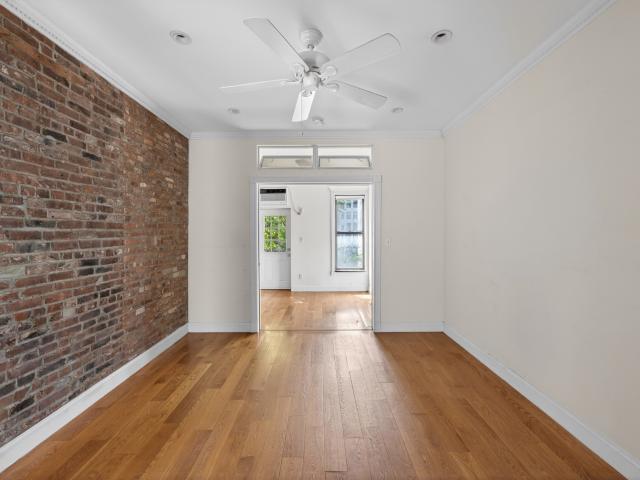 Commercial for rent in Arverne, New York