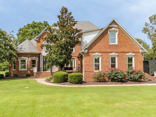 House for sale in Savannah, West Tennessee