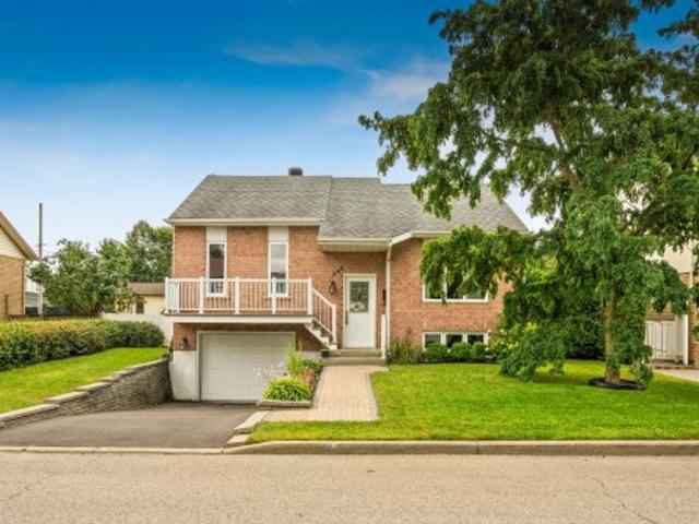 House for sale in Roussillon, Quebec